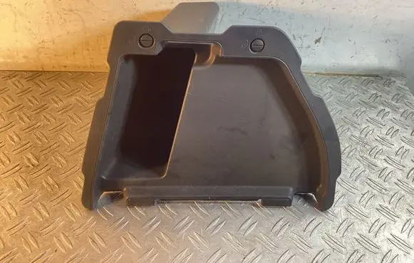 Mercedes-Benz GL X164 Tool box A1646900114