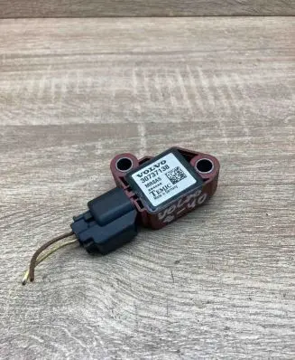 Volvo S40 Airbag deployment crash/impact sensor 30737138