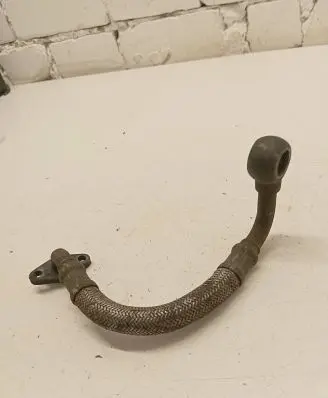 Coolant pipe/hose