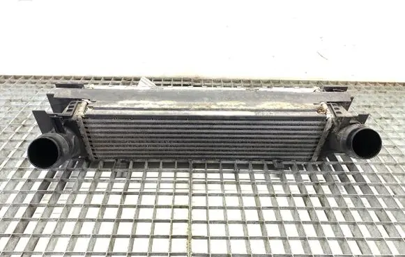 BMW 3 F30 F35 F31 Intercooler radiator 7600532