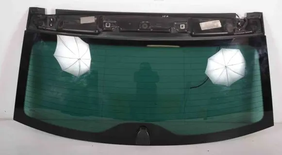 Volkswagen Touareg I Rear windscreen/windshield window 