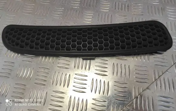 Mini Cooper Hatch Hardtop Wiper trim 7122506