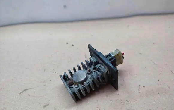 Hyundai Terracan Heater blower motor/fan resistor