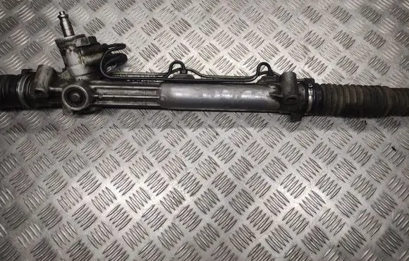 Ford Mondeo Mk III Steering rack 1S7C3200EE