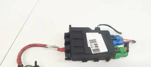 Renault Laguna III Fuse box set 240800003R PRT02050