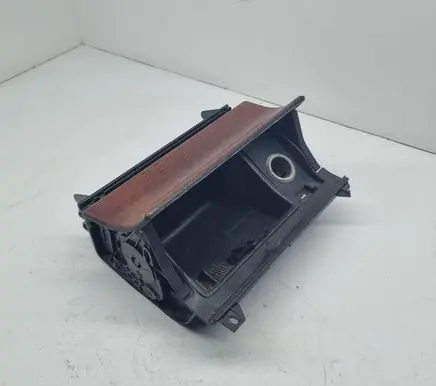 Ashtray (front)