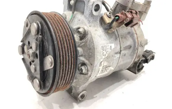Skoda Fabia Mk3 (NJ) Air conditioning (A/C) compressor (pump) 8712P