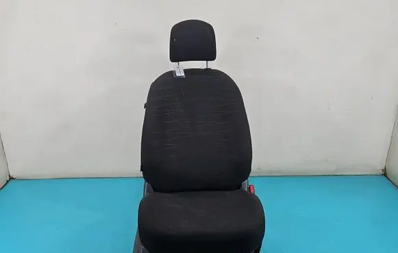 Toyota Yaris Front passenger seat IMPRK1529371