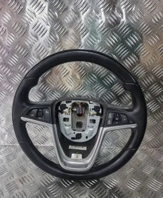 Opel Astra J Steering wheel 13351021