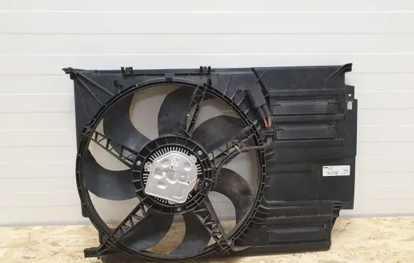 BMW 2 F46 Electric radiator cooling fan 7617611 17427617611 7636072