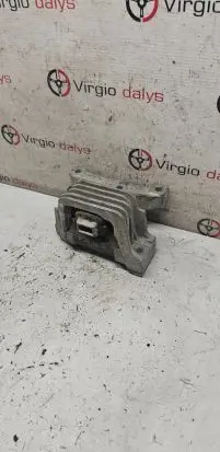 Peugeot 208 Engine mount bracket 9647722280