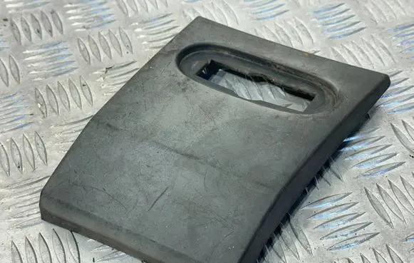 Mercedes-Benz Sprinter W901 W902 W903 W904 Other exterior part A9066901182 ZGS003 3390