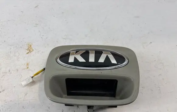 KIA Rio Tailgate opening switch