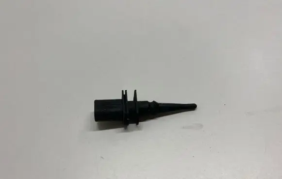 BMW X3 E83 Outside/exterior temperature sensor 6936953