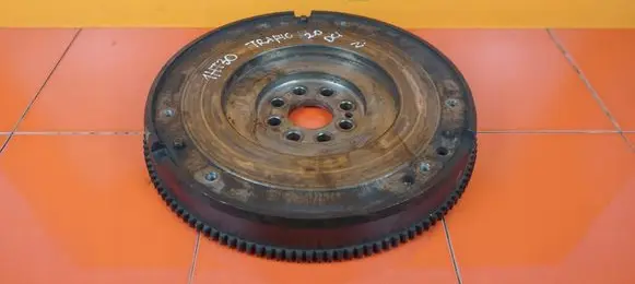 Renault Trafic II (X83) Flywheel 8200823873 M9R692