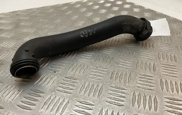 Volvo XC60 Intercooler hose/pipe 31492218