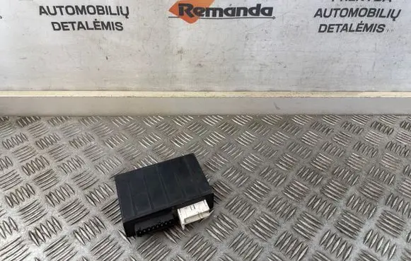 BMW 5 E34 Comfort/convenience module 61351384204