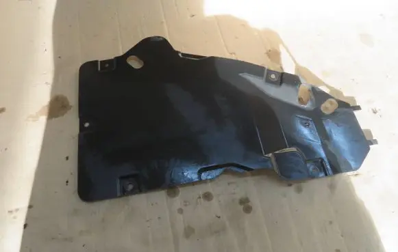 Mitsubishi ASX Engine splash shield/under tray 5379A966