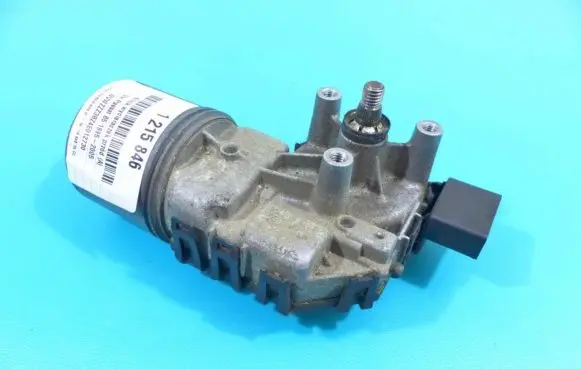 Volkswagen PASSAT B5.5 Wiper motor 0390241528 IMPRK1215846