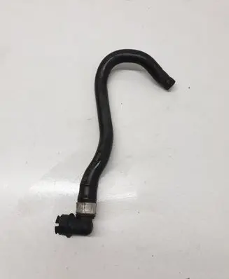 Volvo XC90 Engine coolant pipe/hose 30745337