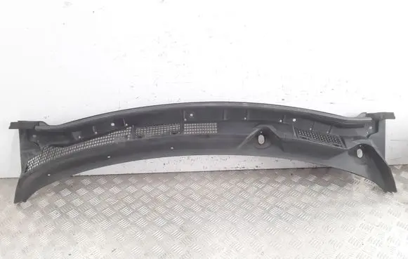 Nissan Qashqai Wiper trim 66862JD00A 66862JD000