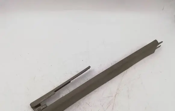 Audi Q7 4L Rear seat rail trim cover 7L0881477