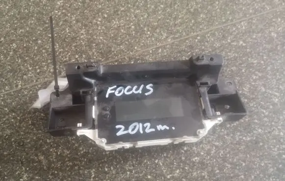 Ford Focus Screen/display/small screen AM5T18B955AF