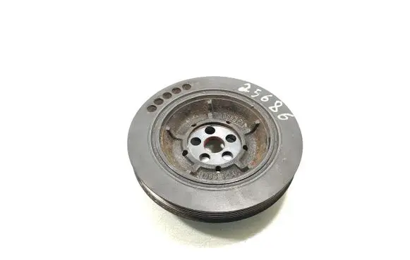 Volkswagen Jetta V Crankshaft pulley 07K105243