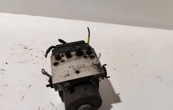 Nissan X-Trail T30 ABS Pump C47A695 J2903DB