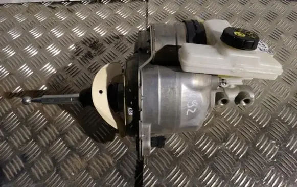 Porsche 992 Master brake cylinder