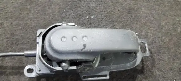 Nissan Note (E11) Front door interior handle 5010800006