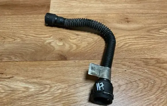Opel Insignia A Engine coolant pipe/hose 55566095 70103