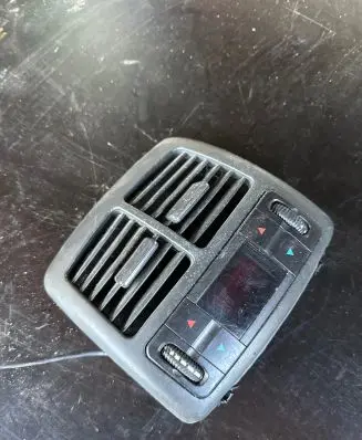 Mercedes-Benz E W211 Climate control unit 2118300285