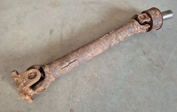 Mitsubishi L200 Front prop shaft 