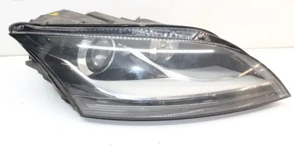 Audi TT TTS Mk2 Headlight/headlamp 8J0941004R