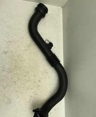 Renault Megane II Oil fill pipe 8200201817 8200363471