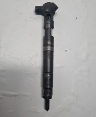 Mercedes-Benz Sprinter W906 Fuel injector 28307309 A6510703087 1514800175883