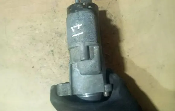 Volvo S80 Starter motor 6G9N11000CD 20130103 0001108412
