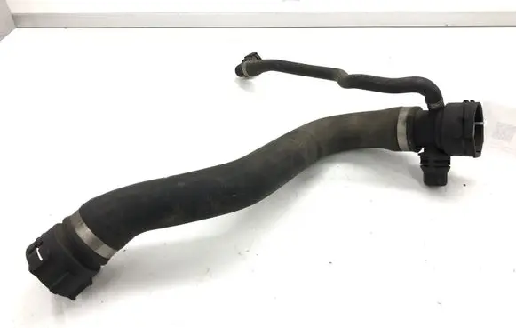 BMW 5 E60 E61 Engine coolant pipe/hose 7799747