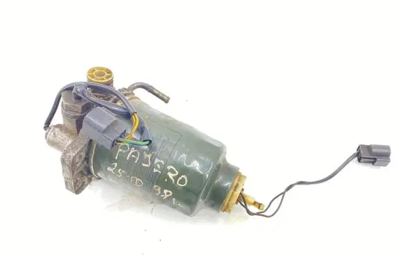 Mitsubishi Pajero Fuel filter MB220900