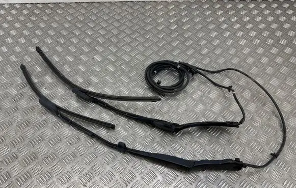 Volvo XC40 Headlight wiper blade set 3392380144