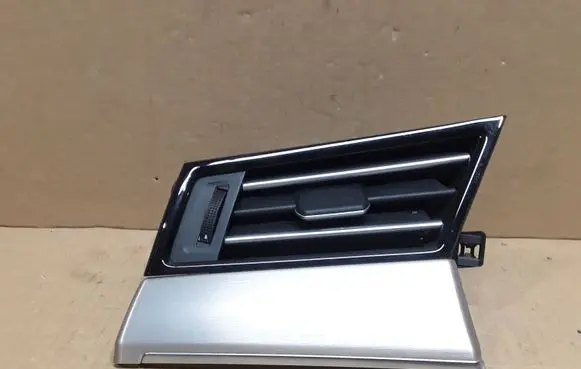 Volkswagen PASSAT B8 Dashboard side air vent grill/cover trim 3G1819701