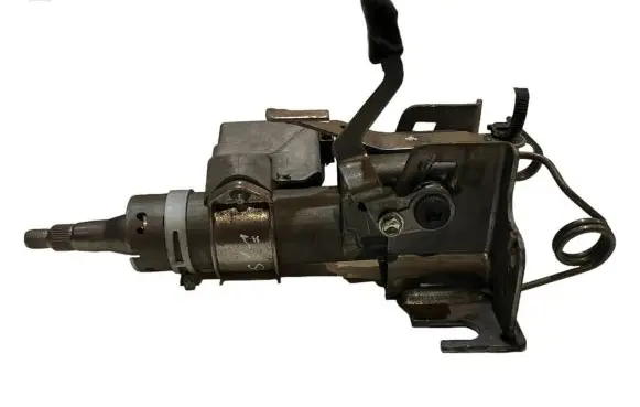 Toyota Avensis T270 Steering wheel axle 45020053 4052B
