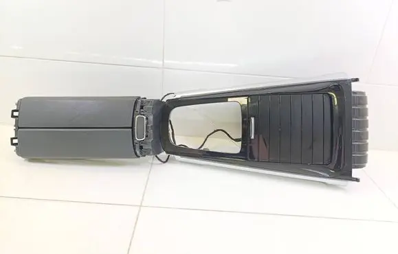 Mercedes-Benz EQB Other center console (tunnel) element A1776805701 A2479066106