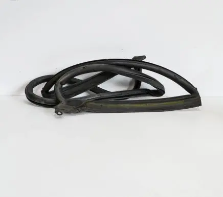 Audi A5 Sportback 8TA Rubber seal rear door 8T8833708C