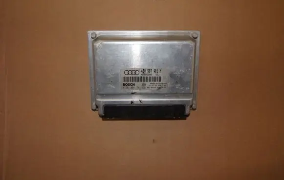 Audi A6 S6 C5 4B Engine control unit/module 0281001781