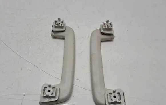 Ford Focus Front interior roof grab handle