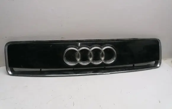 Audi A2 Front bumper upper radiator grill 8Z0853321
