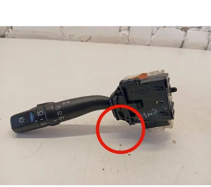 Toyota Avensis T250 Indicator stalk 173650
