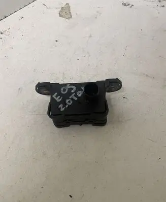 Volkswagen Eos ESP acceleration yaw rate sensor 7H0907655A